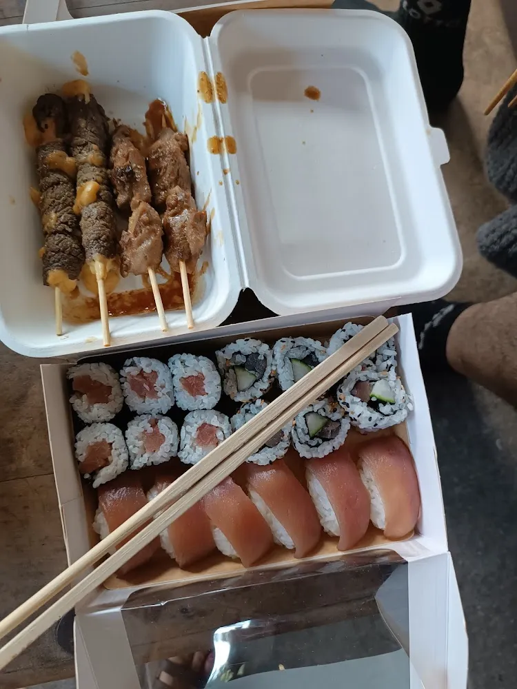 Plateau Thon Brochettes Yakitori Et Boeuf Fromage